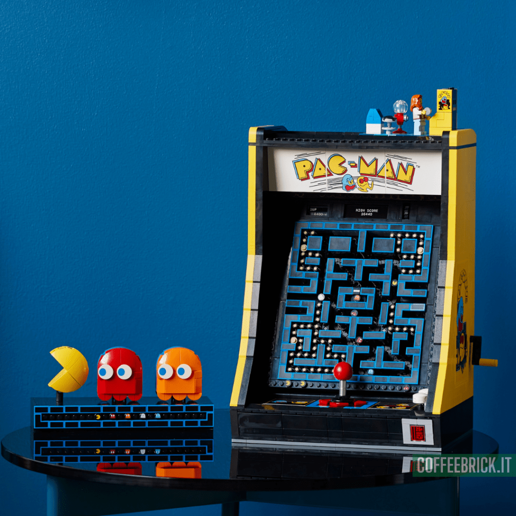 Revive los Recuerdos de los Juegos del Pasado con el Imperecedero Set Máquina de PAC-MAN 10323 LEGO® Icons - CoffeeBrick.it