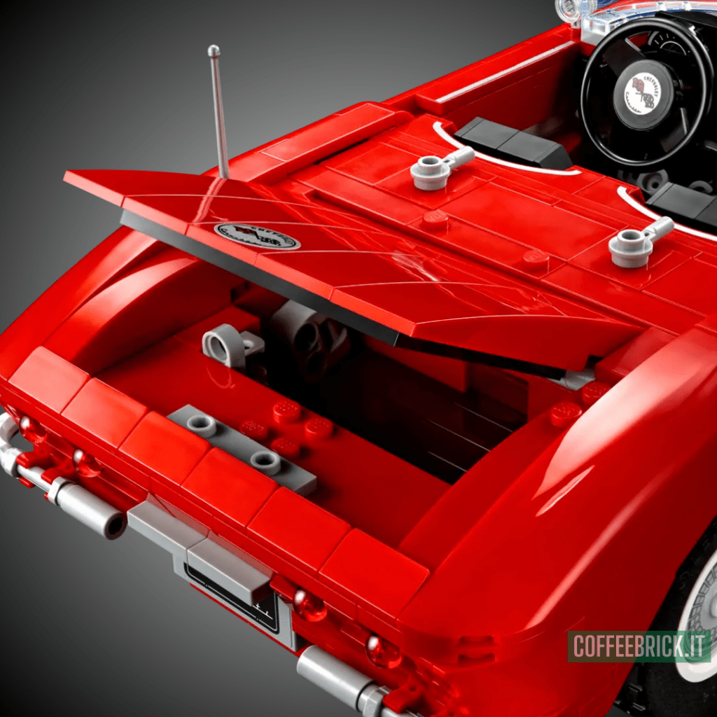 Exploring Nostalgia with LEGO® Set Corvette C1 10321: The 1961 Chevrolet Corvette C1 in 1210 Pieces! - CoffeeBrick.it