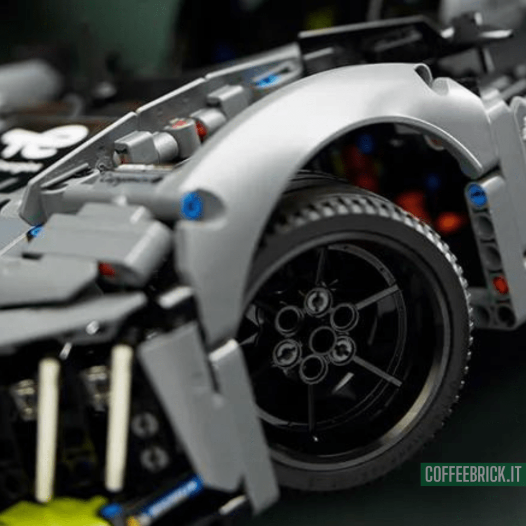 Explorez l'innovation en course avec l'ensemble PEUGEOT 9X8 24H Le Mans Hybrid Hypercar 42156 LEGO® - CoffeeBrick.it