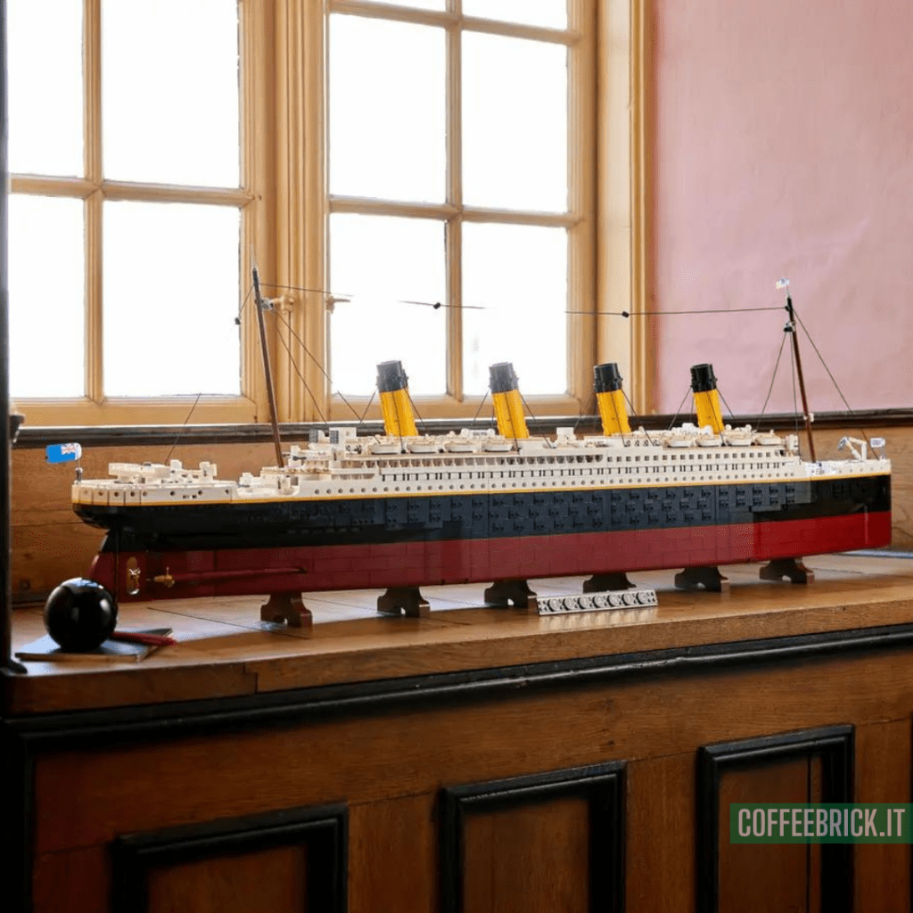 Explora las Profundidades del Océano con el Titanic 10294 LEGO®: ¡Una Obra Maestra de 9090 Piezas! - CoffeeBrick.it